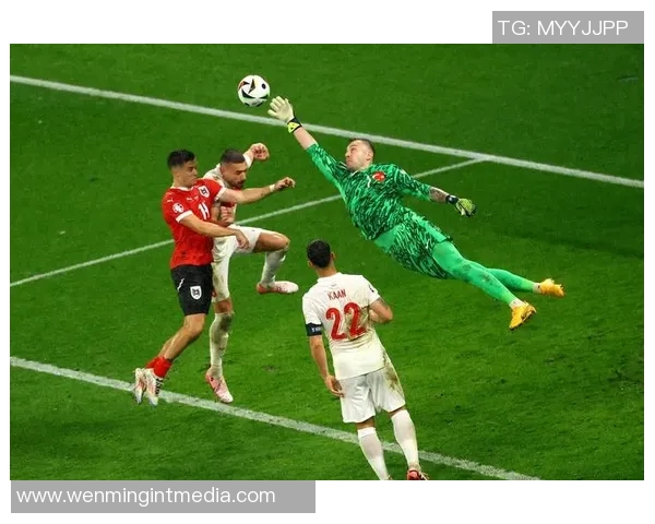 欧洲杯足球比赛现场直播全程回顾精彩瞬间与战术分析