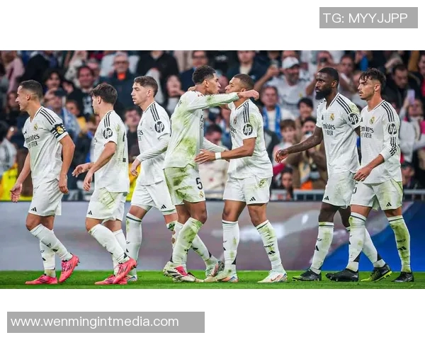 皇马与瓦伦西亚历史交锋战绩分析及近期表现对比