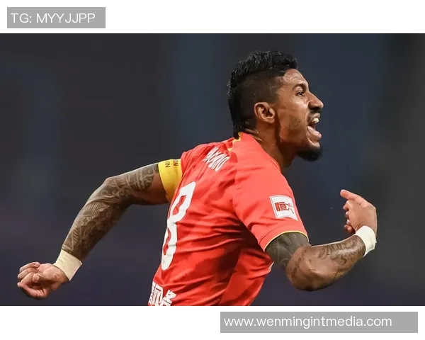 史鸿飞的传奇人生与奋斗历程揭示了追梦者的坚持与勇气 史鸿飞的传奇人生与奋斗历程揭示了追梦者的坚持与勇气