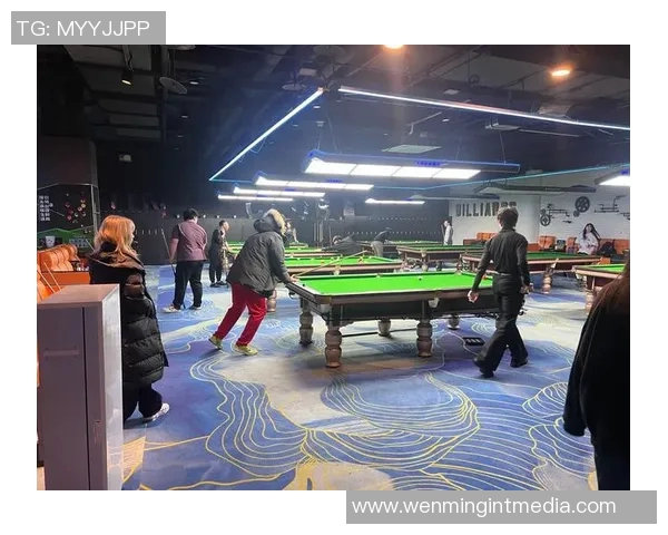 德黑兰独立队与阿赫利球队激战在即谁将赢得这场焦点对决 德黑兰独立队与阿赫利球队激战在即谁将赢得这场焦点对决